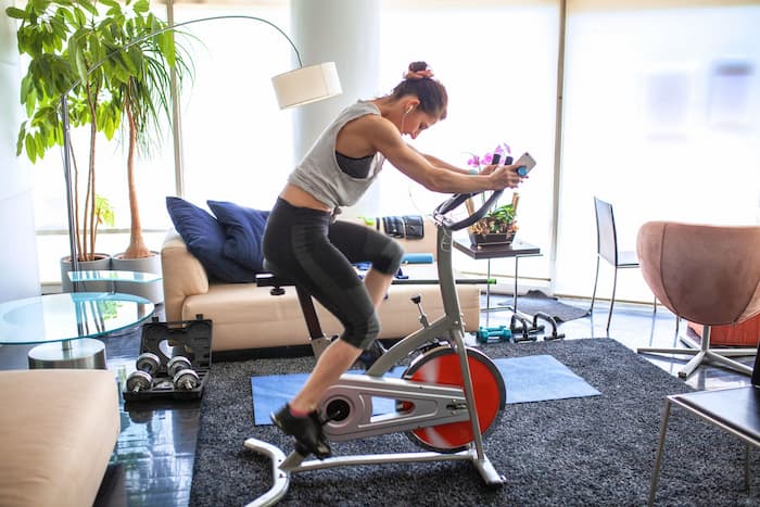 Diversifiez vos séances de home-trainer : La vélocité (3/10)